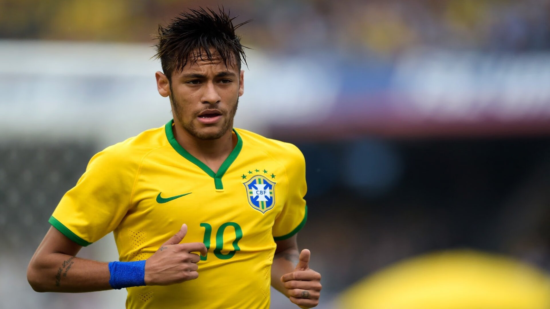 中国冰雪运动蓬勃发展,年轻选手国际赛场崭露头角